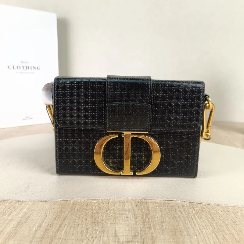 DIOR Crossbody Bag 30Montaigne 30 Box Box Black Calfskin Mini 17.5 × 5 × 11.5 cm