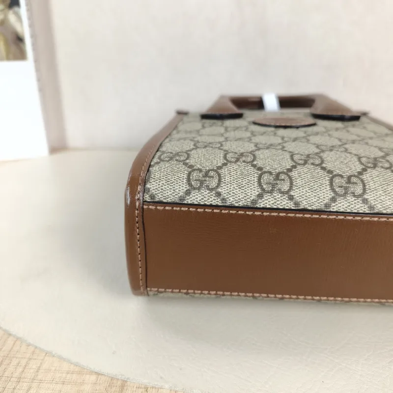 GUCCI Crossbody Bag GG Retro Collection Tote Bag Brown PVC Mini 16 × 7 × 20 cm — detail view 8 of 13