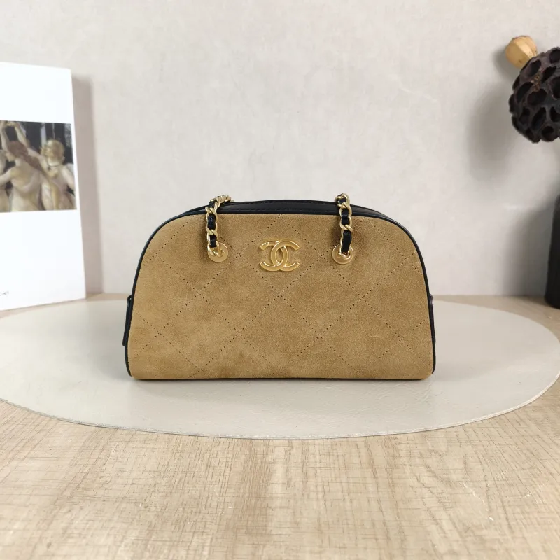 Chanel Shoulder Bag 26p Bowling Bag Brown Suede One Size 20 × 5.5 × 12 cm
