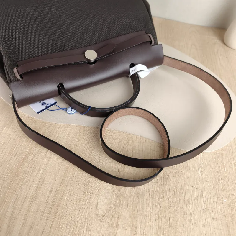 Hermès Crossbody Bag Herbag 31 Colorblock Canvas · Calfskin Medium 30.5 × 11 × 25.5 cm w — detail view 1 of 11