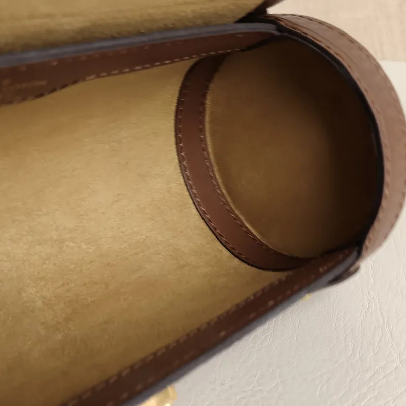 Louis Vuitton Crossbody Bag Papillon Trunk Monogram PVC Small19 × 9 × 9 cm — detail view 7 of 11