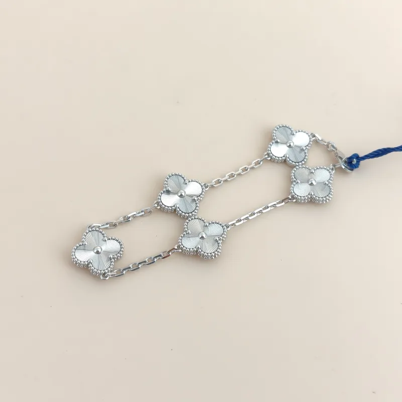 Van Cleef & Arpels Bracelet Alhambra Alhambra Collection Five-Motif Bracelet White Gold 18KW hite Gold Vintage Small 19cm — cover view 6 of 9
