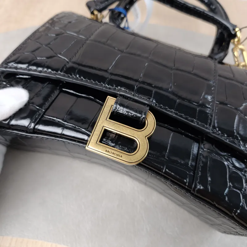 BALENCIAGA Crossbody Bag Hourglass Hourglass Bag Black Calfskin XS 19 × 8 × 13 cm — detail view 12 of 13