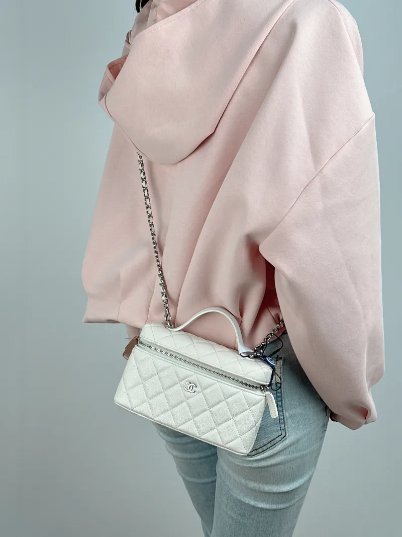 Chanel Crossbody Bag26s lp Box Bag Top Handle Crossbody Bag White Calfskin One Size 19.5 × 5 × 17 cm — on-model view 2 of 2