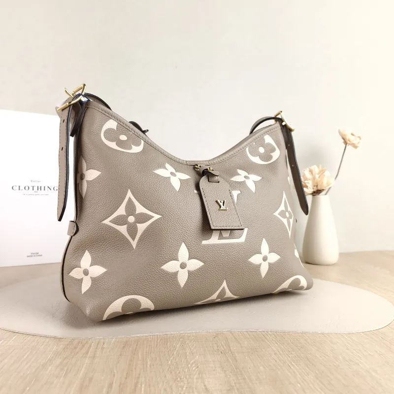Louis Vuitton Crossbody Bag Carryall Calfskin Small 29.5 × 12 × 24 cm — cover view 3 of 5