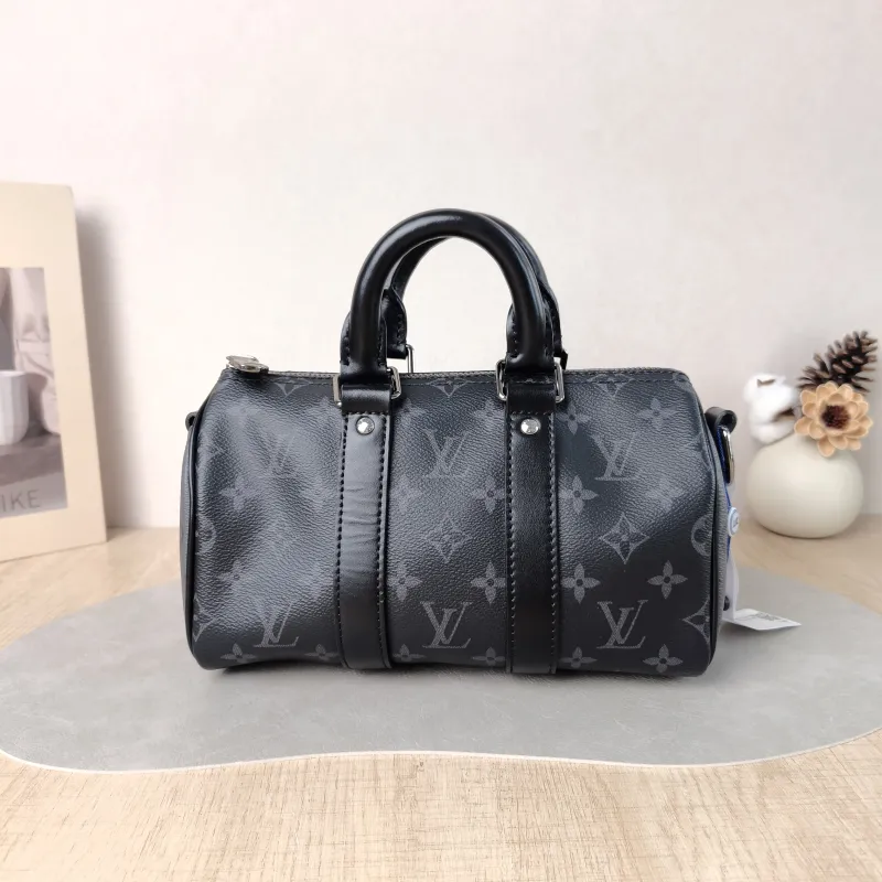 Louis Vuitton Crossbody Bag Keepall 25 PVC Medium 25 × 11 × 15 cm — cover view 3 of 5