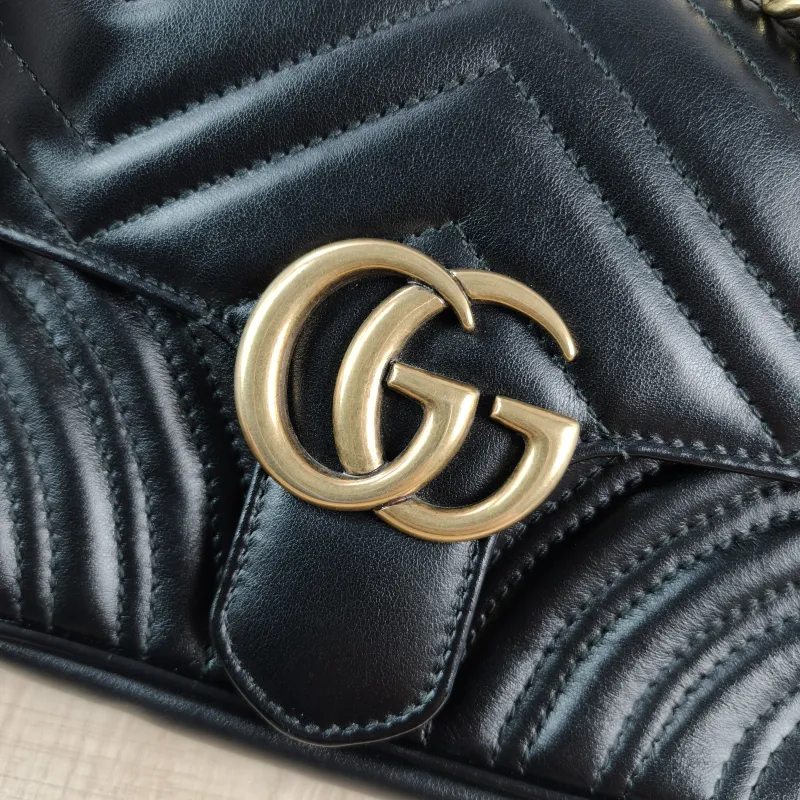 GUCCI Crossbody Bag GG Marmont Small Marmont 22 Black CC alfskin Small 22 × 6 × 13 cm — detail view 6 of 13