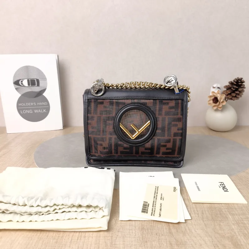 FENDI Shoulder Bag Kan IS houlder Bag Brown Calfskin One Size19 × 9 × 15.5 cm — cover view 4 of 6