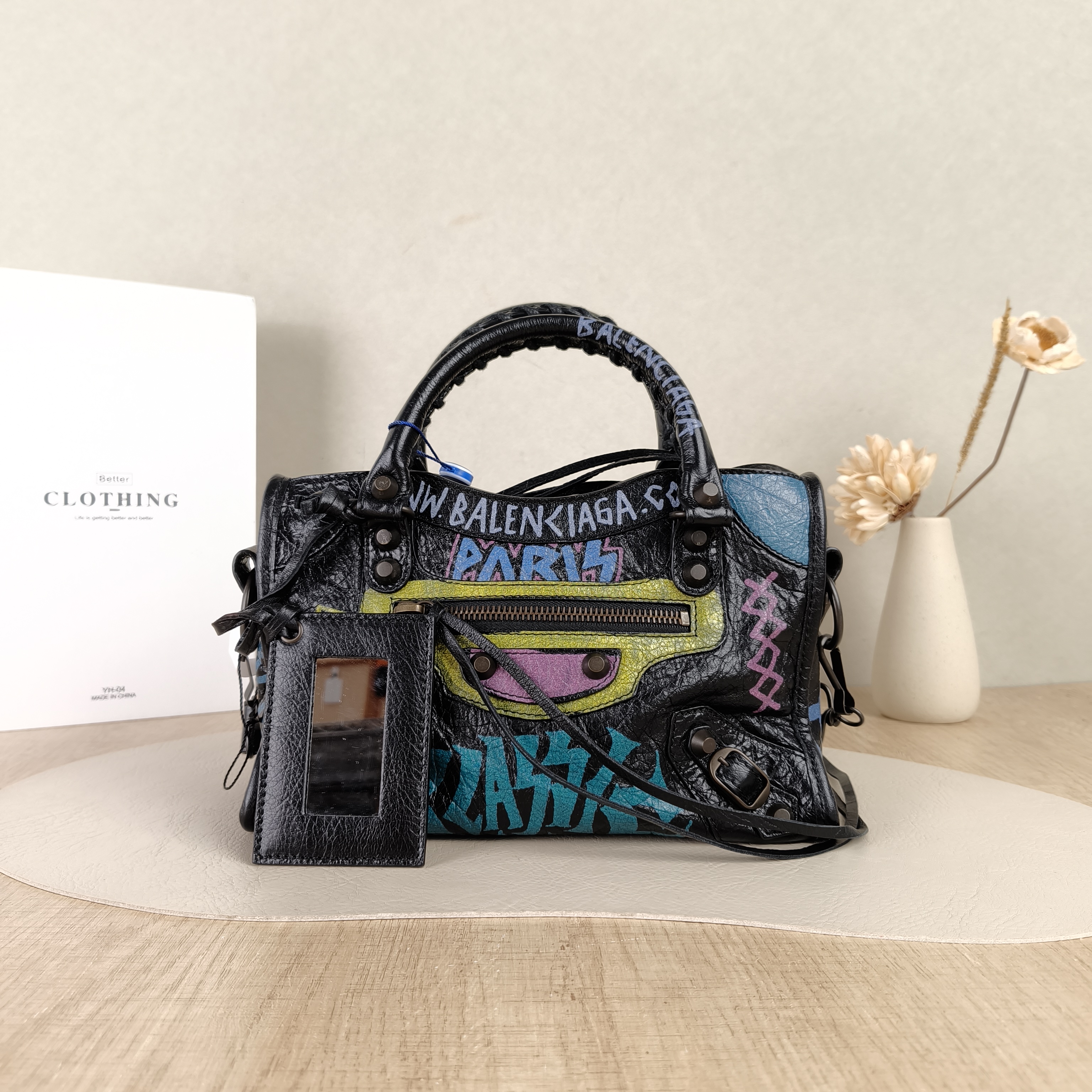 BALENCIAGA Crossbody Bag Classic City Colorblock Lambskinmini24 × 10 × 16 cm