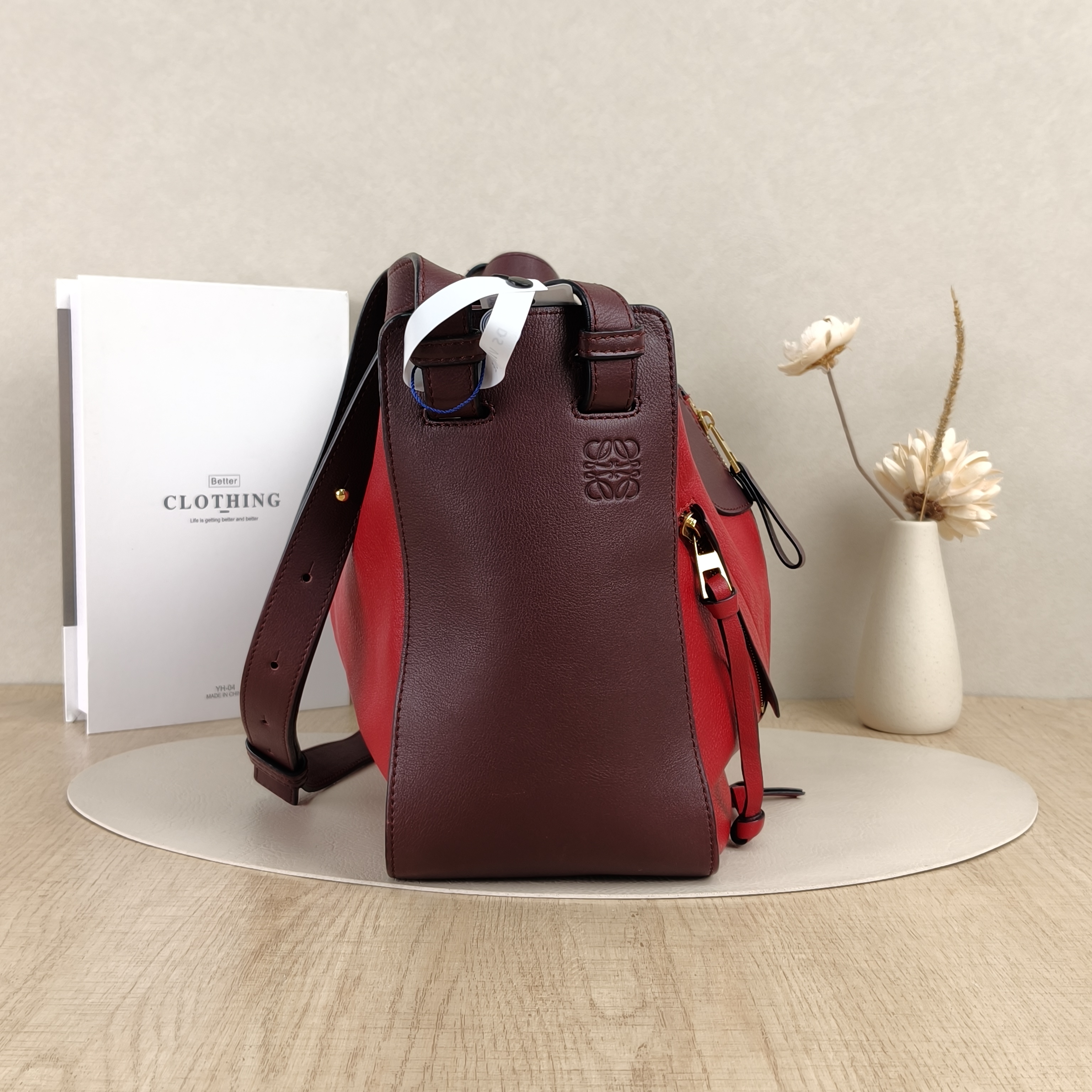 LOEWE Crossbody Bag Hammock Colorblock Calfskin29 × 14 × 25 cm — cover view 8 of 8