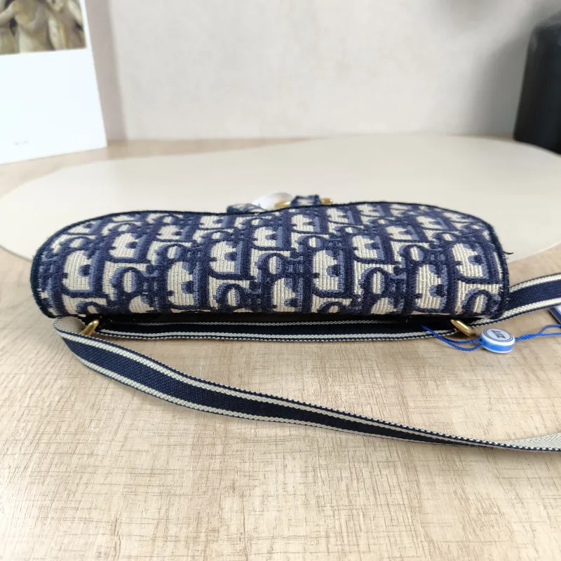 DIOR Belt Bag Saddle Belt Bag Blue Canvas One Size 21 × 3 × 13 cm — detail view 5 of 13