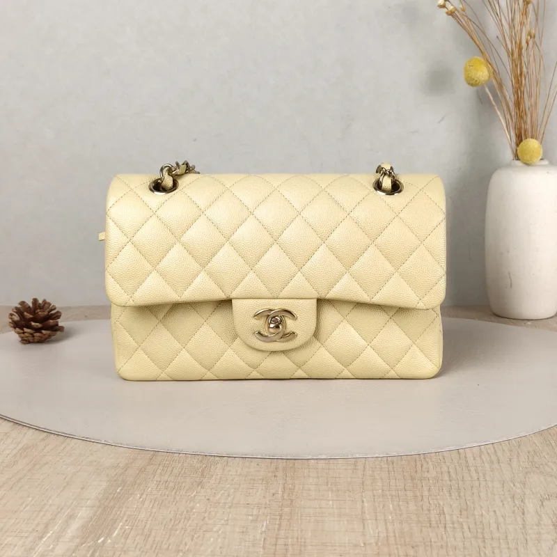 Chanel Crossbody Bag Classic Flap CF Yellow Grained Calfskin Small 23 × 6 × 14.5 cm