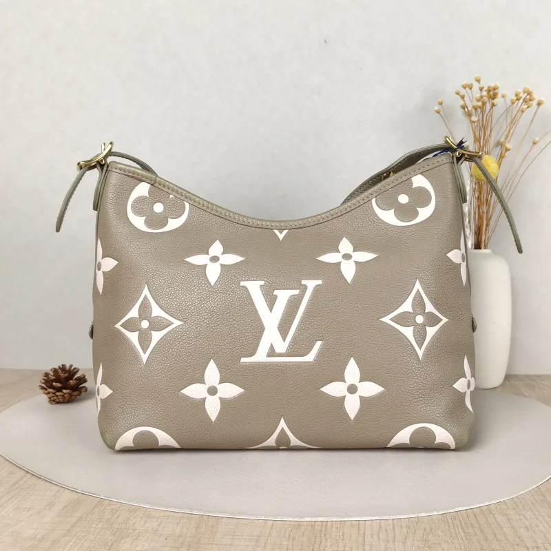 Louis Vuitton Crossbody Bag Carryall Calfskin Small29.5 × 12 × 24 cm — cover view 2 of 5