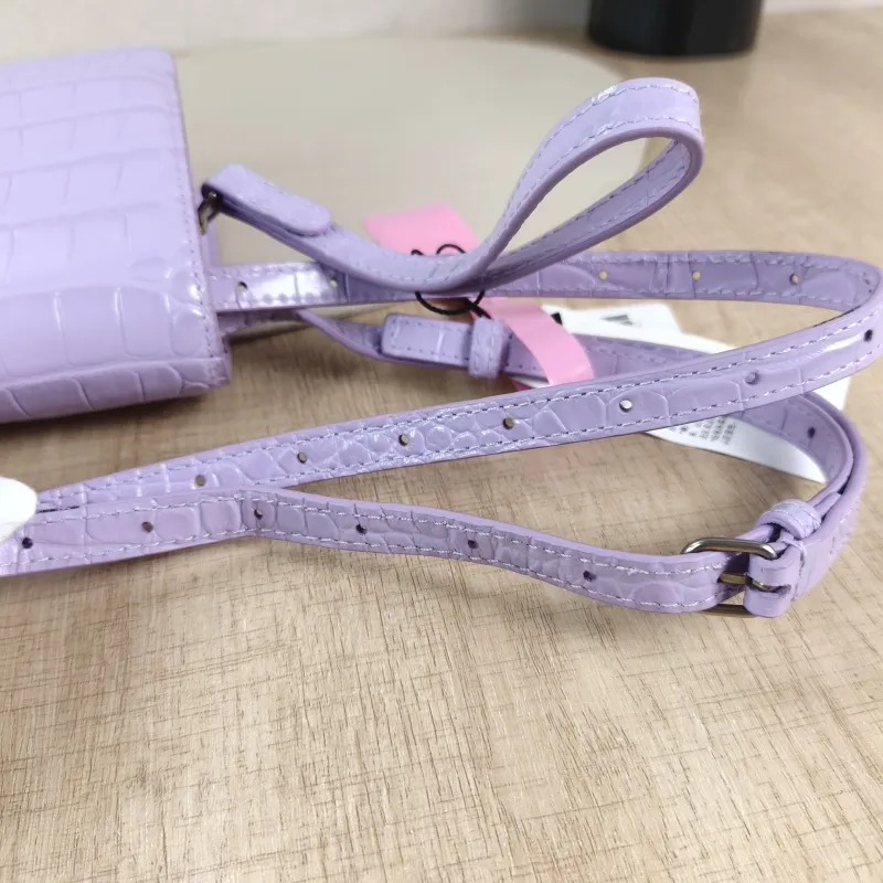 BALENCIAGA Crossbody Bag Crossbody Bag Calfskin One Size 18.5 × 6 × 15 cm — detail view 2 of 11