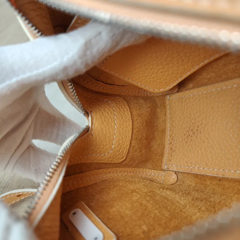 DELVAUX Top Handle Bag Cool Box Box Shoulder Bag Calfskin nano 16.5 × 7.5 × 10.5 cm — detail view 2 of 13