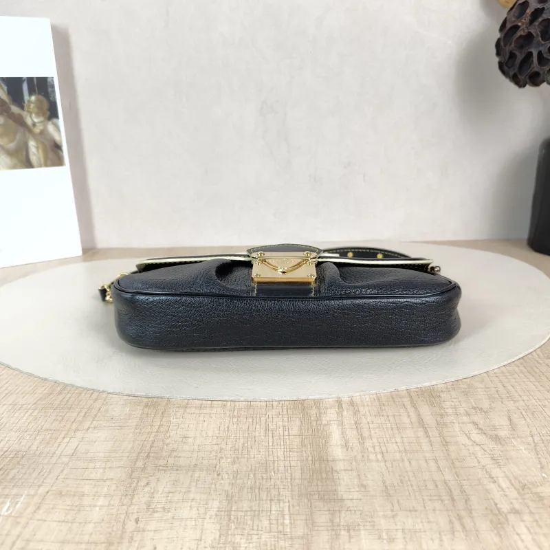 Louis Vuitton Suhali Vintage Black Calfskin One Size 23 × 4 × 12 cm — cover view 4 of 5