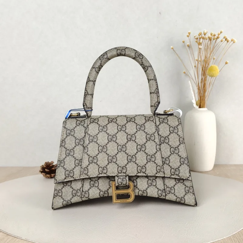 BALENCIAGA Crossbody Bag Hourglass Hourglass Bag Gucci Monogram PVC 23 × 10 × 14 cm