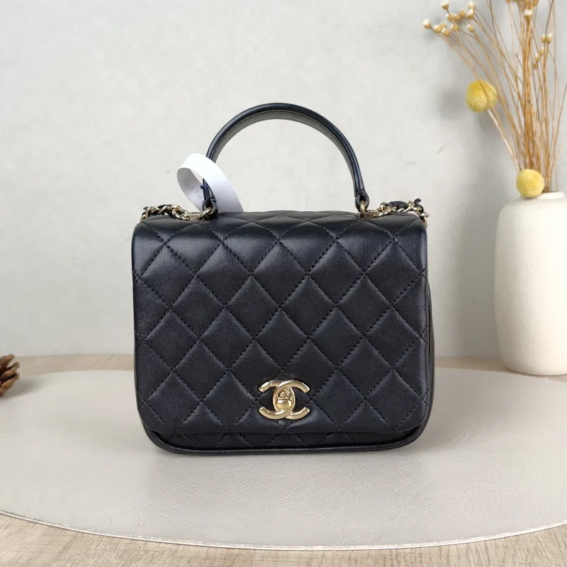 Chanel Crossbody Bag Top Handle Crossbody Bag Black Calfskin 16 × 8.5 × 13 cm 25