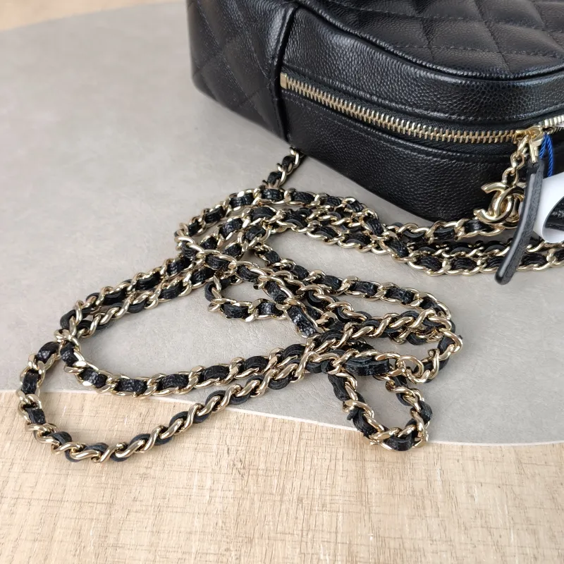 Chanel Crossbody Bag Mini Backpack Crossbody Bag Black Grained Calfskin 13 × 9 × 18 cm — detail view 9 of 9