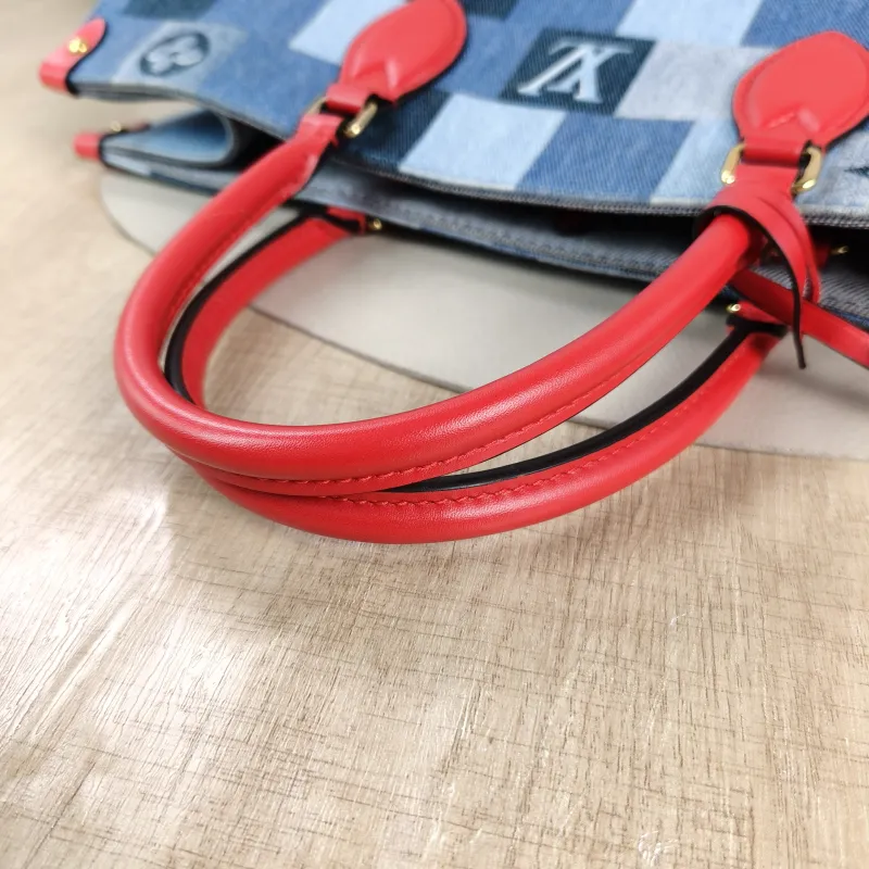 Louis Vuitton Top Handle Bag Onthego Large Blue Red Large 41 × 19 × 34 cm — detail view 5 of 10