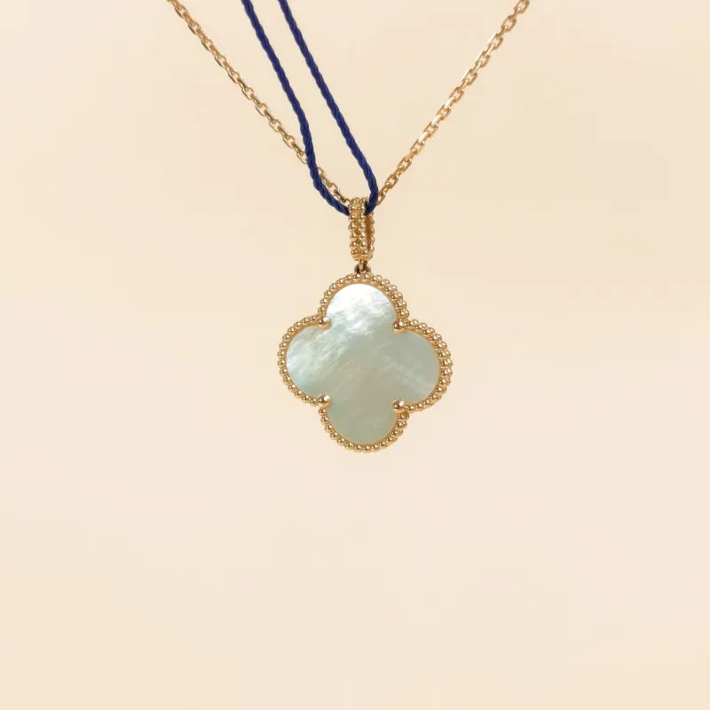 Van Cleef & Arpels Necklace Magic Alhambra Alhambra Collection Necklace Pearl · White Mother-of-Pearl18KY ellow Gold Magic Large Pendant2.6*2.6cm 9… — cover view 7 of 12