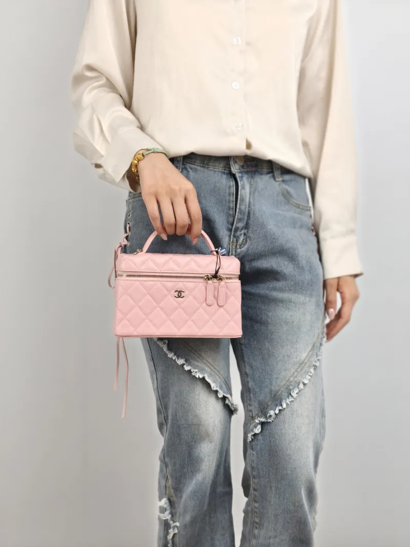 Chanel Crossbody Bag lp Box Bag Top Handle Crossbody Bag Pink Grained Calfskin 19 × 5 × 12 cm — on-model view 1 of 2