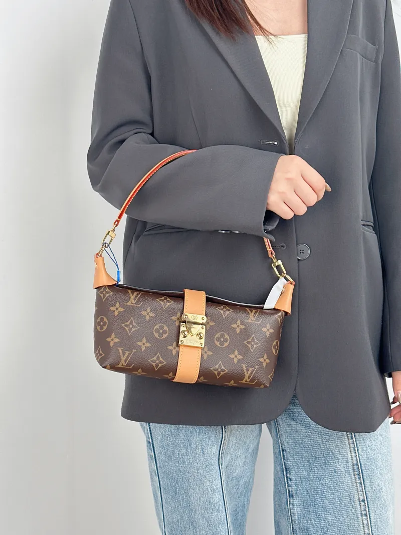 Louis Vuitton Shoulder Bag Pochette Mia Monogram PVC One Size 22 × 8 × 14.5 cm — on-model view 2 of 2