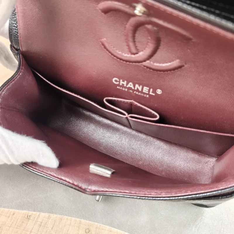 Chanel Crossbody Bag Classic Flap CF Black Grained Calfskin Small 23 × 6 × 14.5 cm — detail view 5 of 14