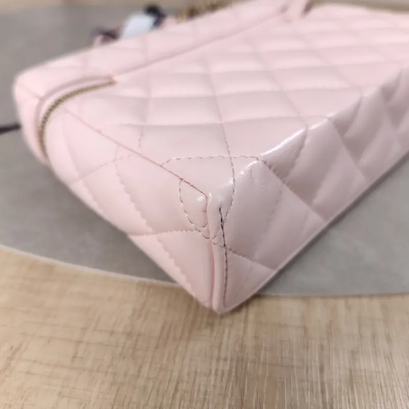 Chanel Crossbody Bag26c lp Vanity Case Bag Pink Calfskin One Size19.5 × 5 × 17 cm — detail view 4 of 19