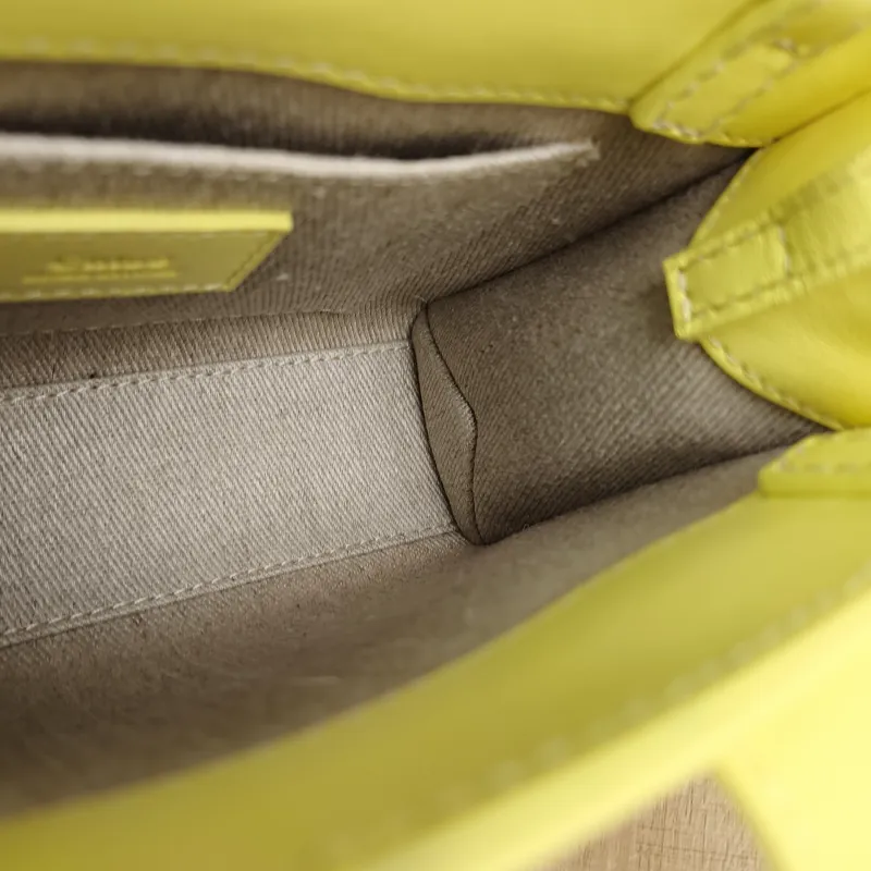 Chloé Top Handle Bag woody Collectiontote Yellow Calfskin One Size 20 × 7 × 14 cm — detail view 9 of 9