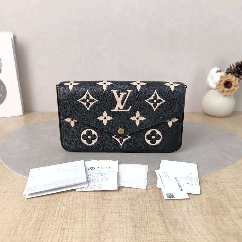 Louis Vuitton Crossbody Bag Pochette Félicie Black · White Calfskin Small 21 × 3 × 12 cm — cover view 3 of 6