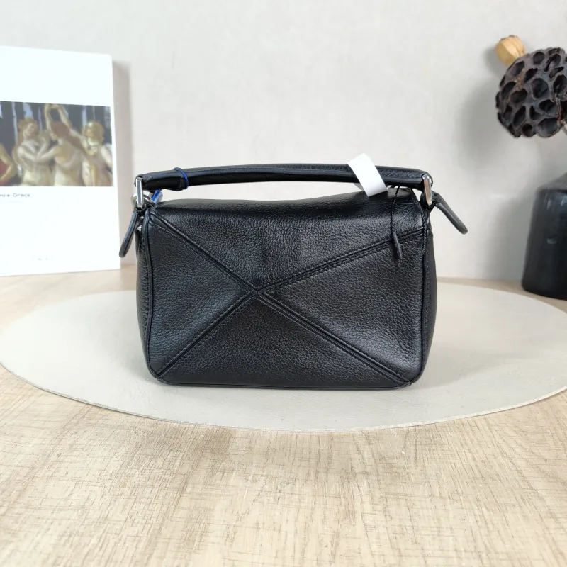 LOEWE Crossbody Bag Puzzle Black CC alfskin Mini 18 × 8 × 12.5 cm — cover view 4 of 5