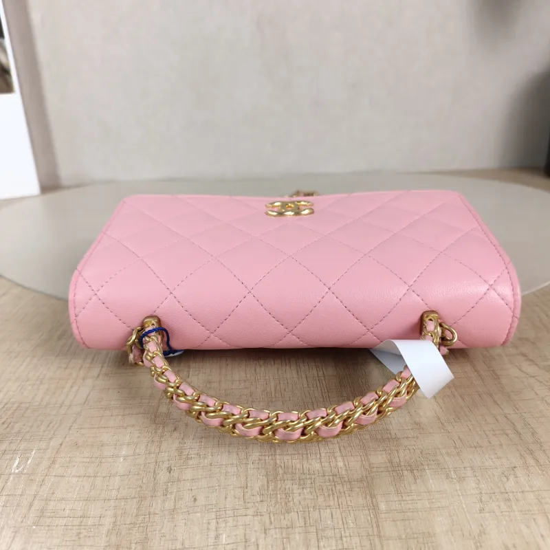 Chanel Crossbody Bag Edition woc Pink Lambskin Mini 19.2 × 3.5 × 12.3 cm Microchip Edition — detail view 10 of 12
