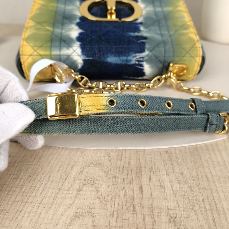 DIOR Crossbody Bag Caro Chain Bag Colorblock Canvas20 × 7 × 13.5 cm — detail view 12 of 13