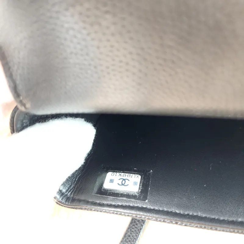Chanel Crossbody Bag 26p preppy coco Black Grained Calfskin Mini 17 × 5 × 11.5 cm — detail view 3 of 10