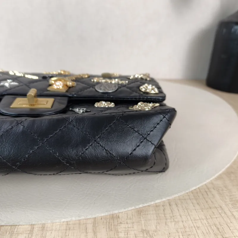 Chanel Crossbody Bag 2.55 Edition Black Calfskin Small 24 × 7.5 × 16 cm 24 — detail view 1 of 13