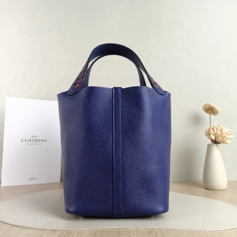 Hermès Top Handle Bag Picotin Lock 22 Woven 22M3 Epsom Calfskin Medium22 × 17 × 21 cm — cover view 4 of 5