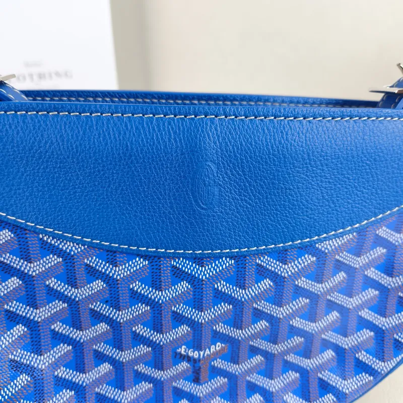 GOYARD Crossbody Bag Hirondelle Blue PVC One Size 25 × 6 × 17 cm — detail view 4 of 10