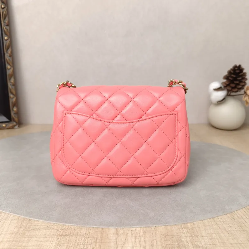 Chanel Crossbody Bag Pink Lambskinmini17 × 8 × 13.5 cm — cover view 5 of 6