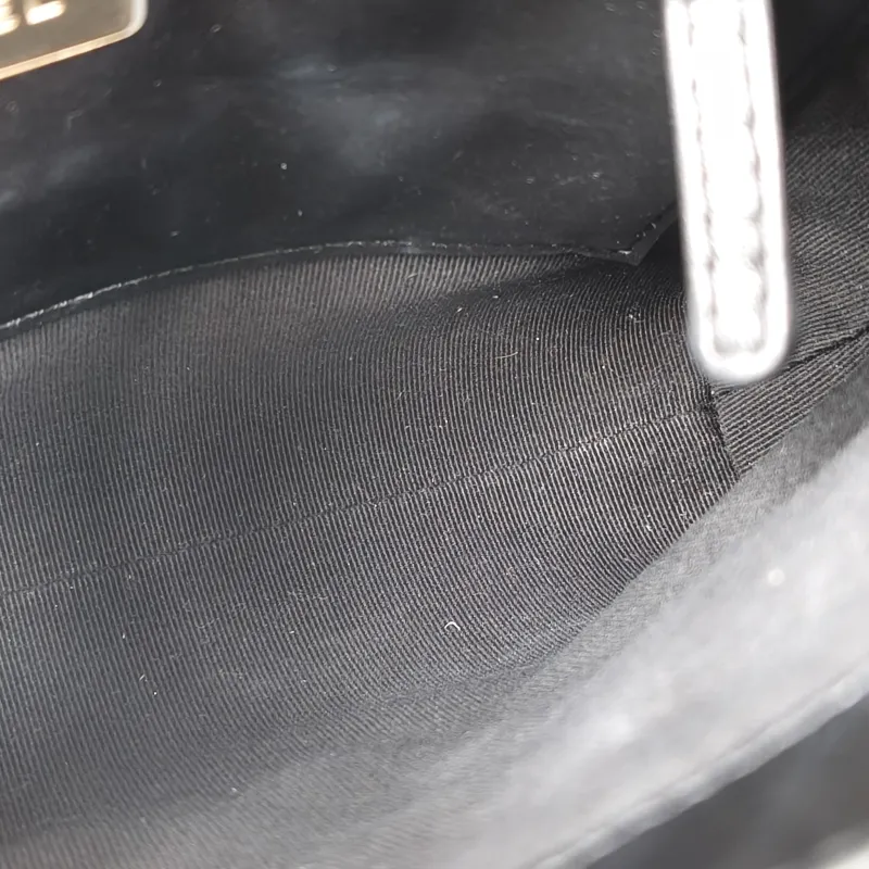 Chanel Crossbody Bag31Bag Black Waxed Leathermini23 × 5.5 × 22 cm — detail view 11 of 12
