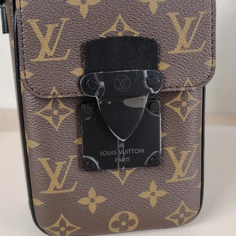 Louis Vuitton Crossbody Bag S-Lock Vertical Box Monogram PV Cmini12 × 7 × 19 cm — detail view 5 of 11