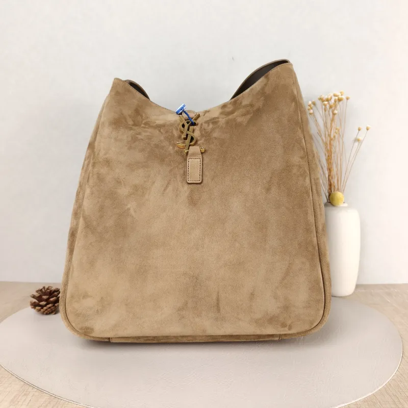 SAINT LAURENT Shoulder Bag LE 5 À 7 Hobo Brown Suede Large 30 × 13 × 31 cm