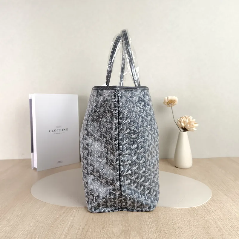GOYARD Shoulder Bag SAINT LOUIS Shopping Tote Grey PVC Small 34 × 15 × 28 cm — detail view 10 of 10