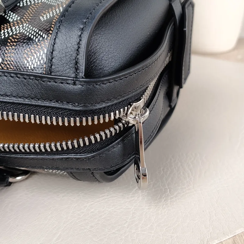 GOYARD Shoulder Bag bonbonniere Collection Black PVC One Size 30 × 10.5 × 12 cm — detail view 10 of 10
