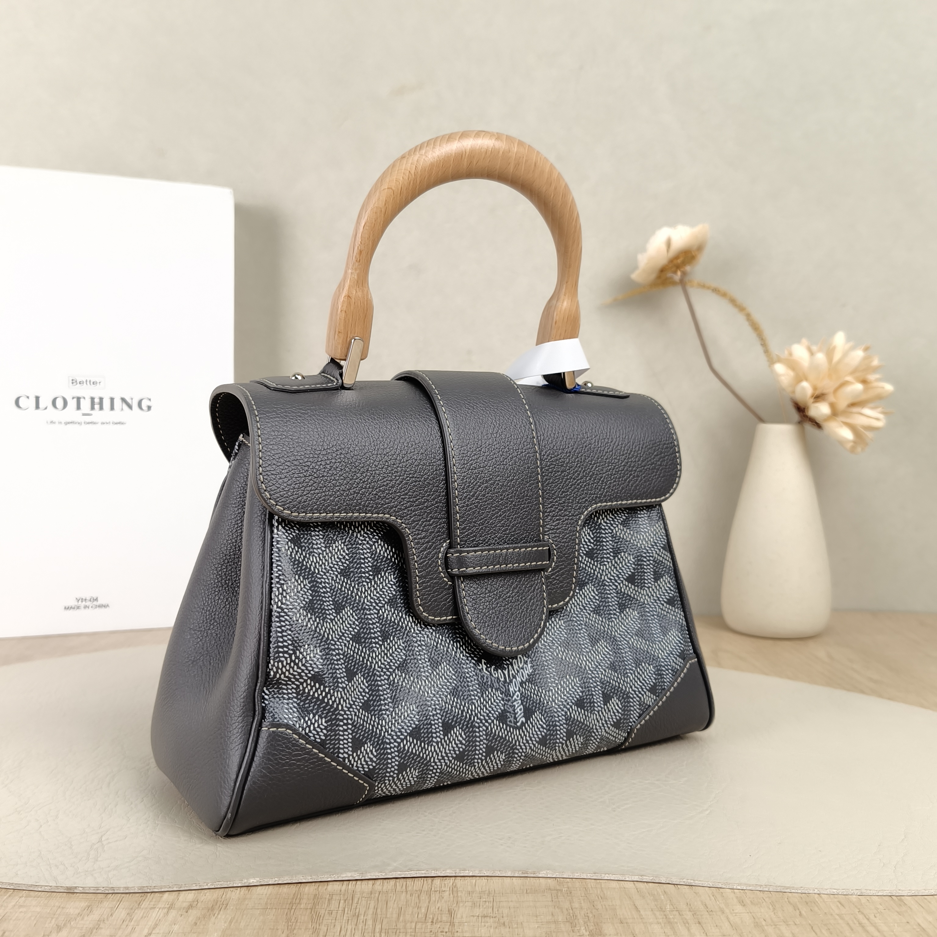 GOYARD Crossbody Bag Saïgon Grey PV Cmini20 × 7.5 × 15 cm — cover view 2 of 5