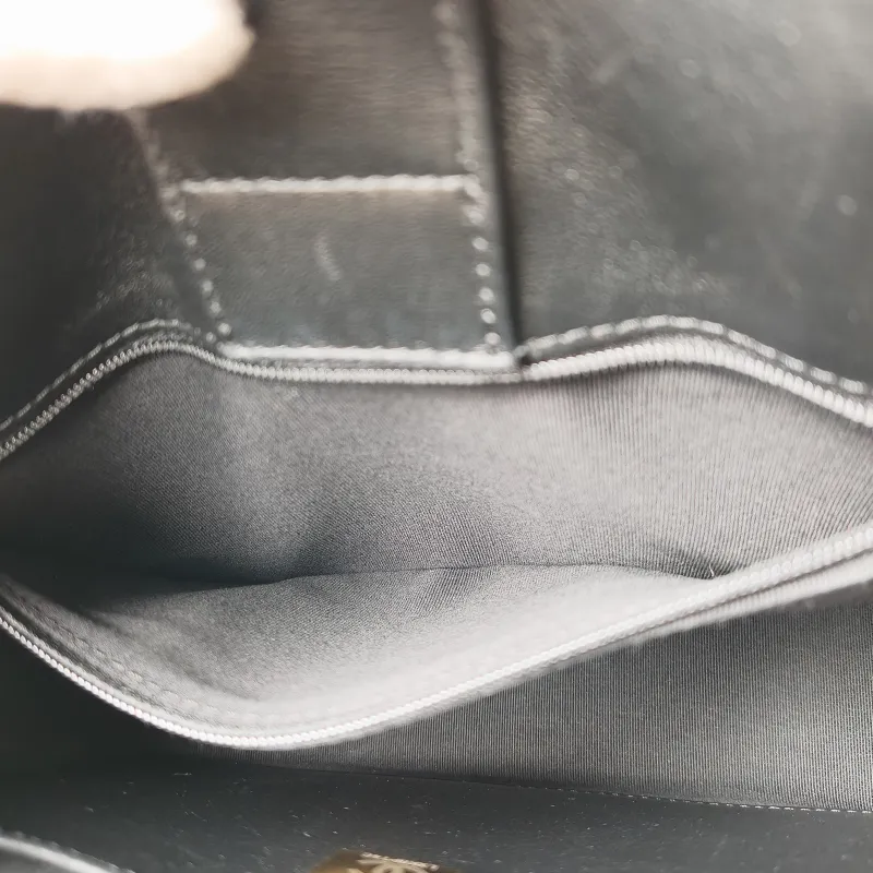 Chanel Crossbody Bag 24s hobo Black Calfskin One Size 22 × 6 × 24 cm — detail view 11 of 11