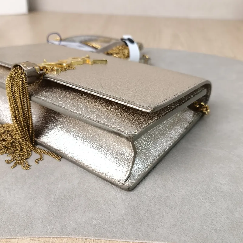 SAINT LAURENT Crossbody Bag KATE Edition Gold Small20 × 5 × 12.5 cm — detail view 4 of 9