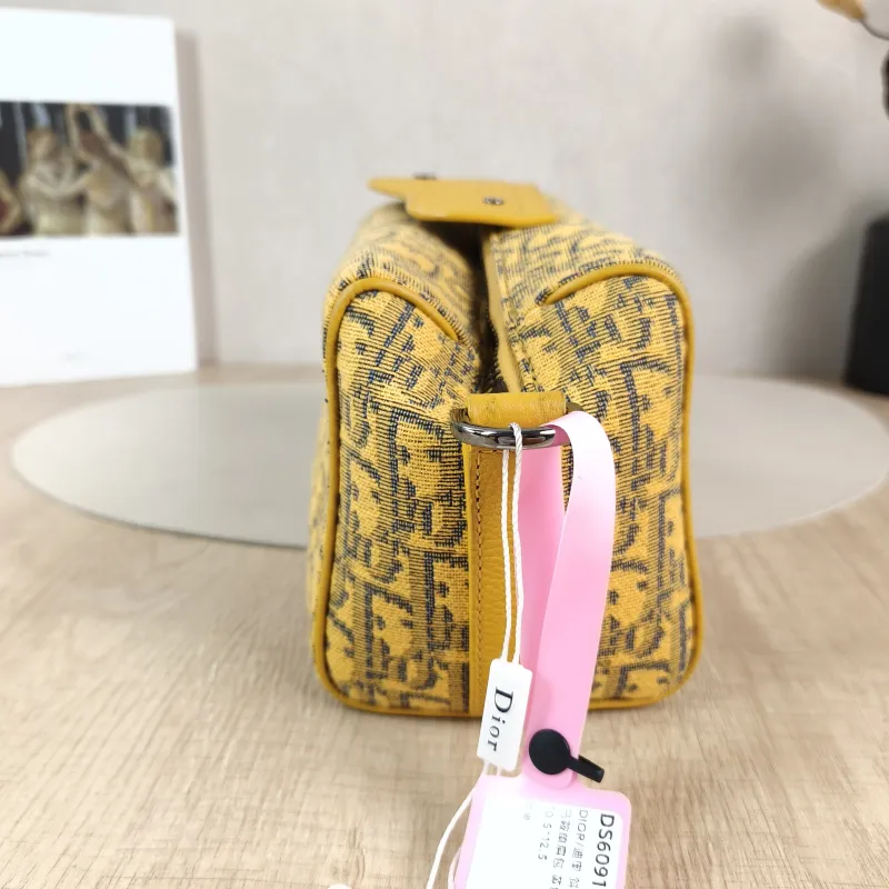 DIOR Crossbody Bag Lingot 22 Shoulder Bag Yellow Canvas One Size 22 × 10.5 × 12.5 cm — detail view 4 of 10