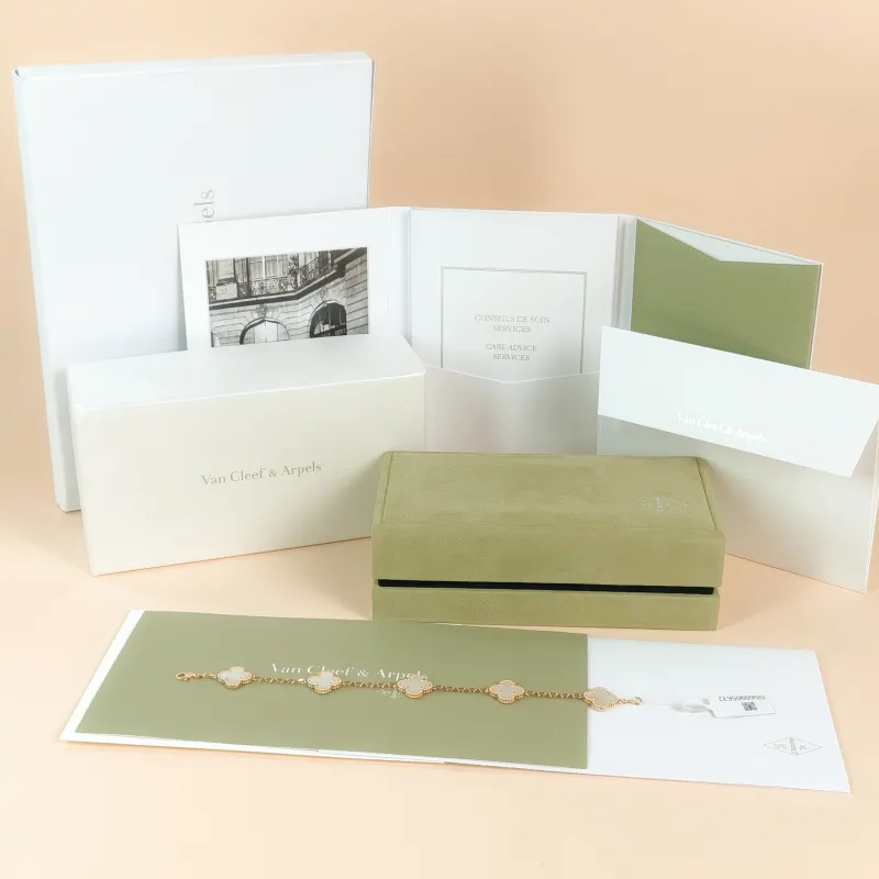 Van Cleef & Arpels Bracelet Alhambra Alhambra Collection Five-Motif Bracelet Pearl · White Mother-of-Pearl 18KY ellow Gold Vintage Small 20cm — cover view 2 of 7