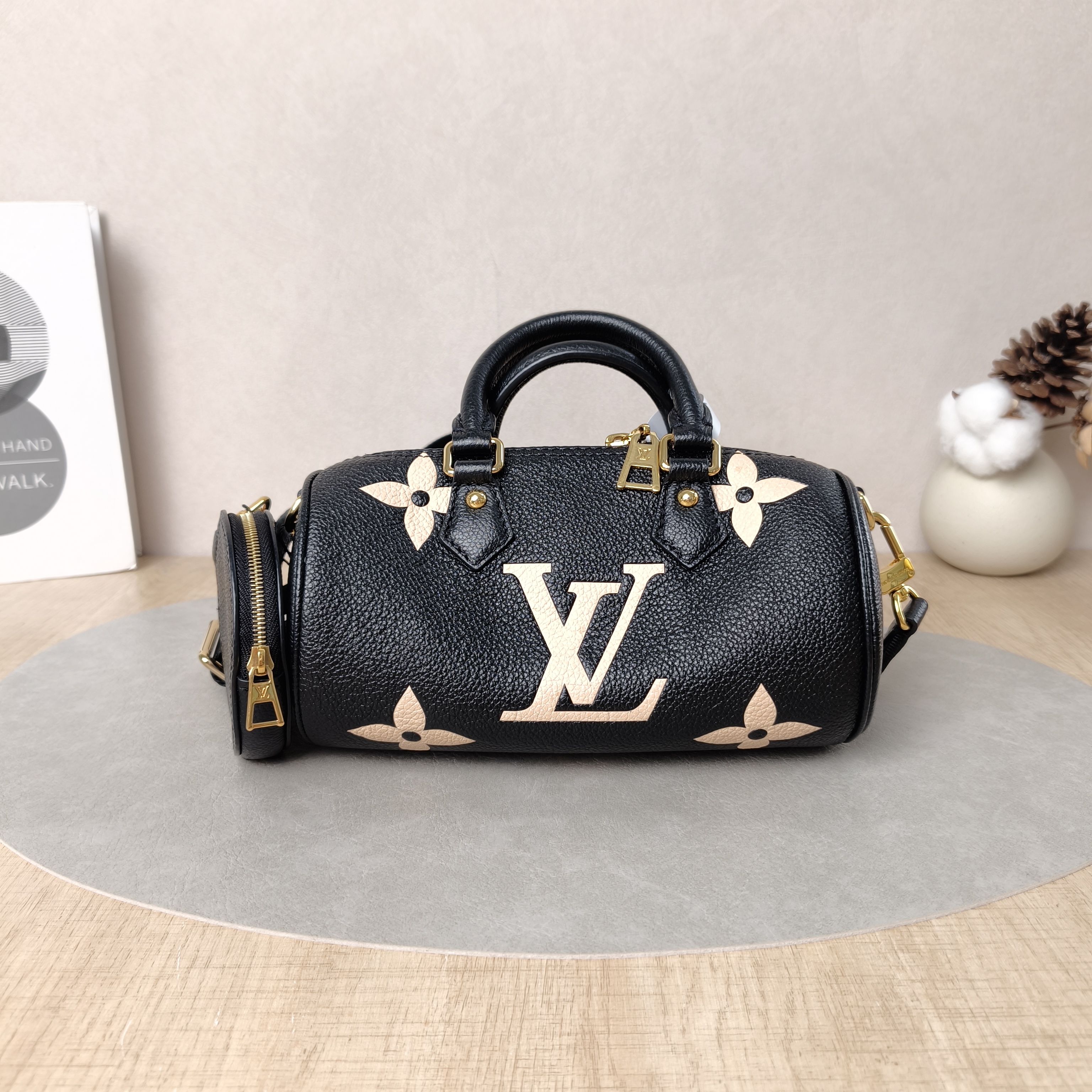 Louis Vuitton Crossbody Bag Papillon Black · White Empreinte Embossed Calfskin BB20 × 10 × 10 cm